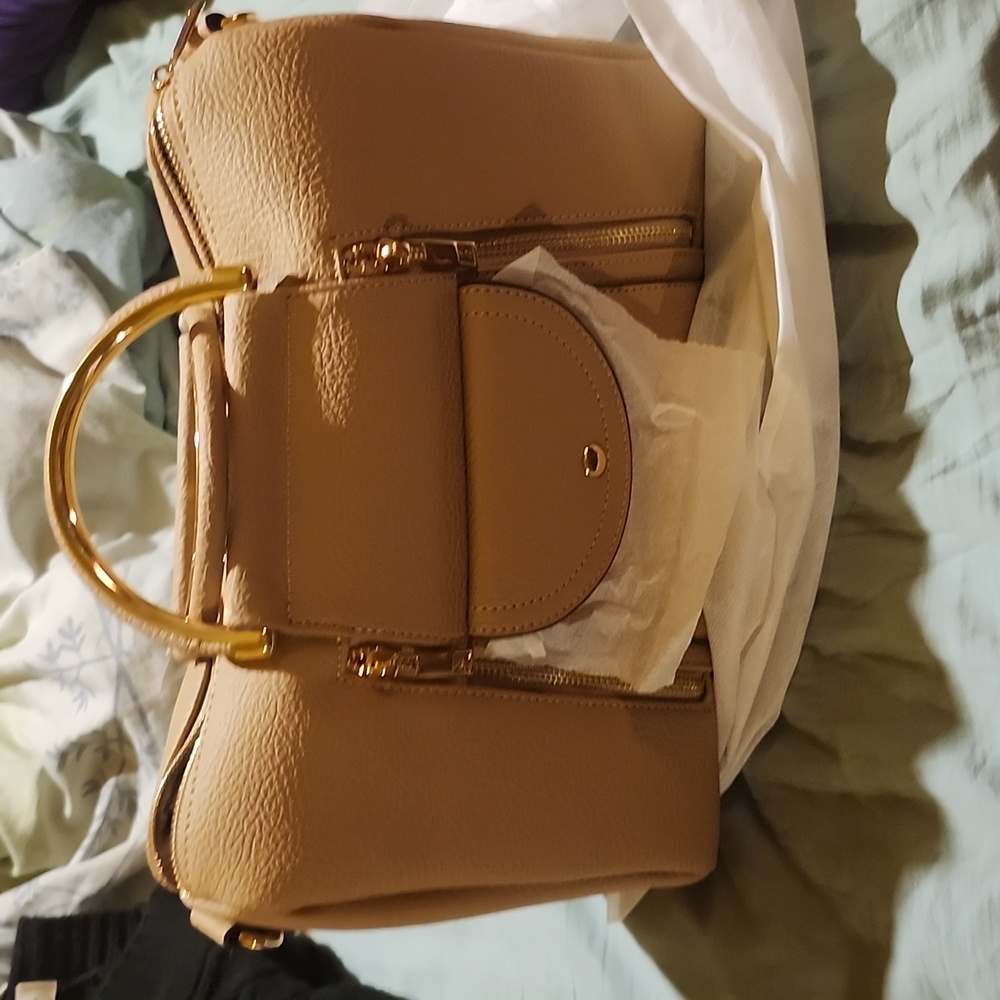Mellow world purse